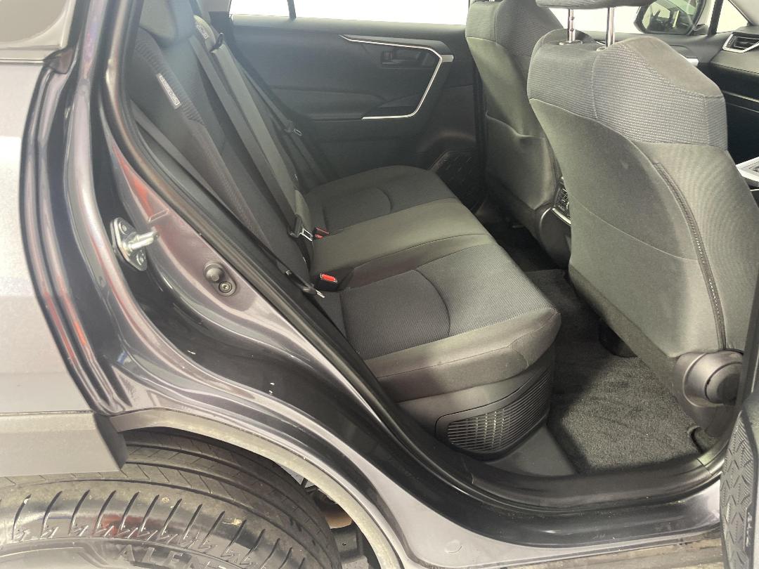 Photo '20' of Toyota Rav4