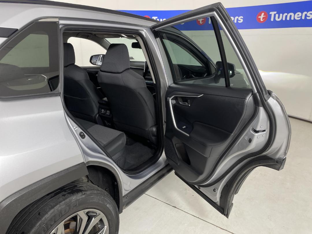 Photo '19' of Toyota Rav4 Photo '19' of Toyota Rav4