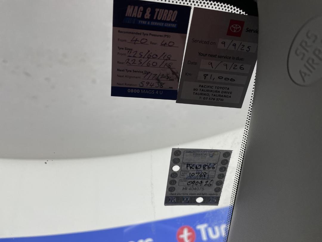 Photo '28' of Toyota Rav4 Photo '28' of Toyota Rav4