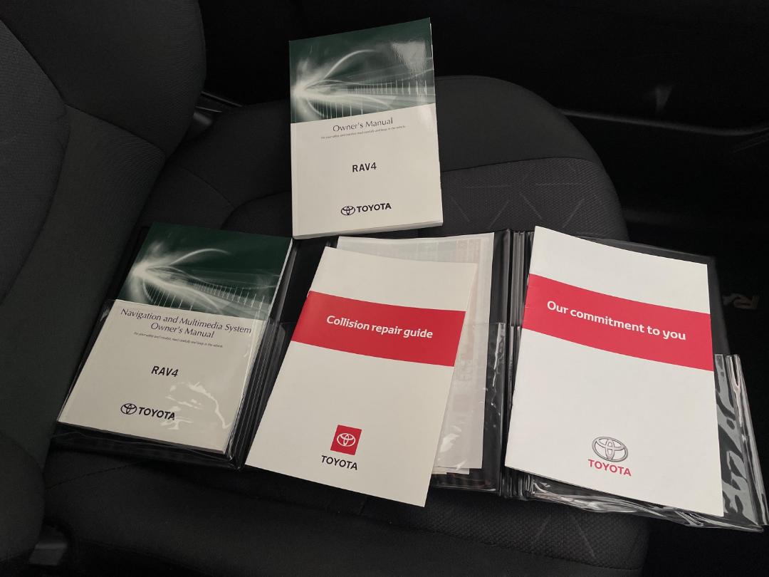 Photo '33' of Toyota Rav4 Photo '33' of Toyota Rav4