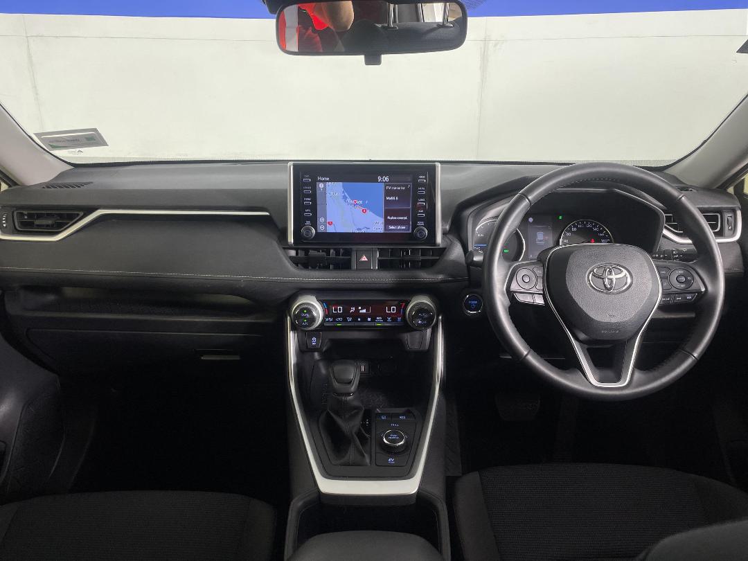 Photo '17' of Toyota Rav4