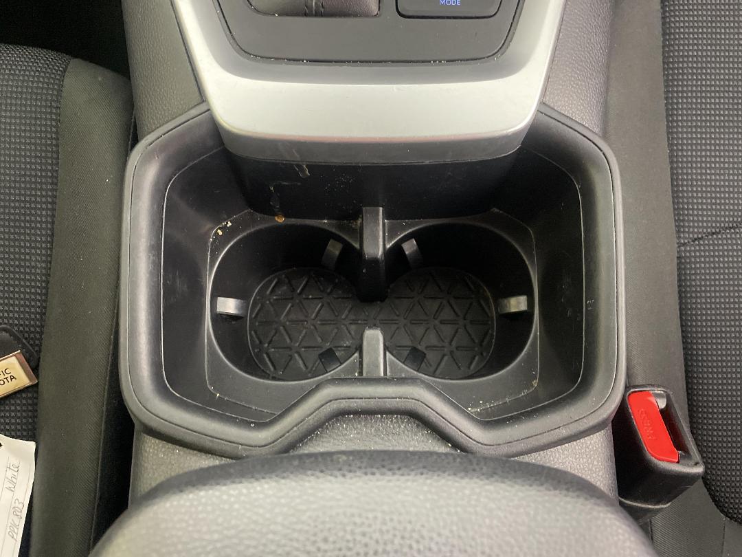 Photo '23' of Toyota Rav4