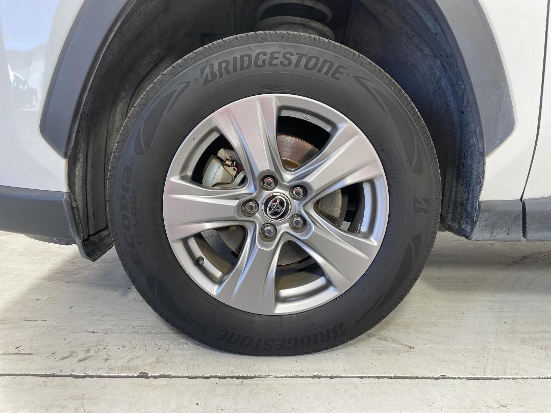 Photo '10' of Toyota Rav4 Photo '10' of Toyota Rav4