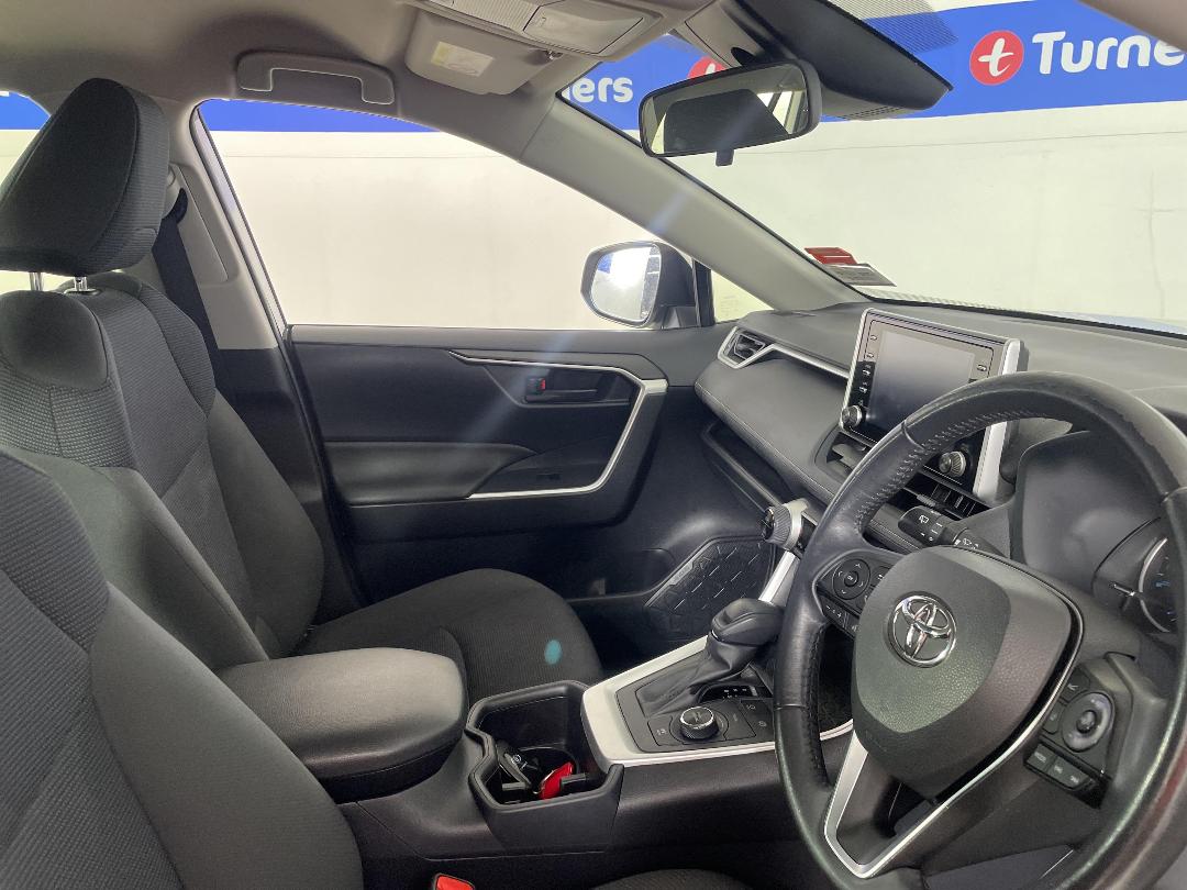 Photo '16' of Toyota Rav4 Photo '16' of Toyota Rav4