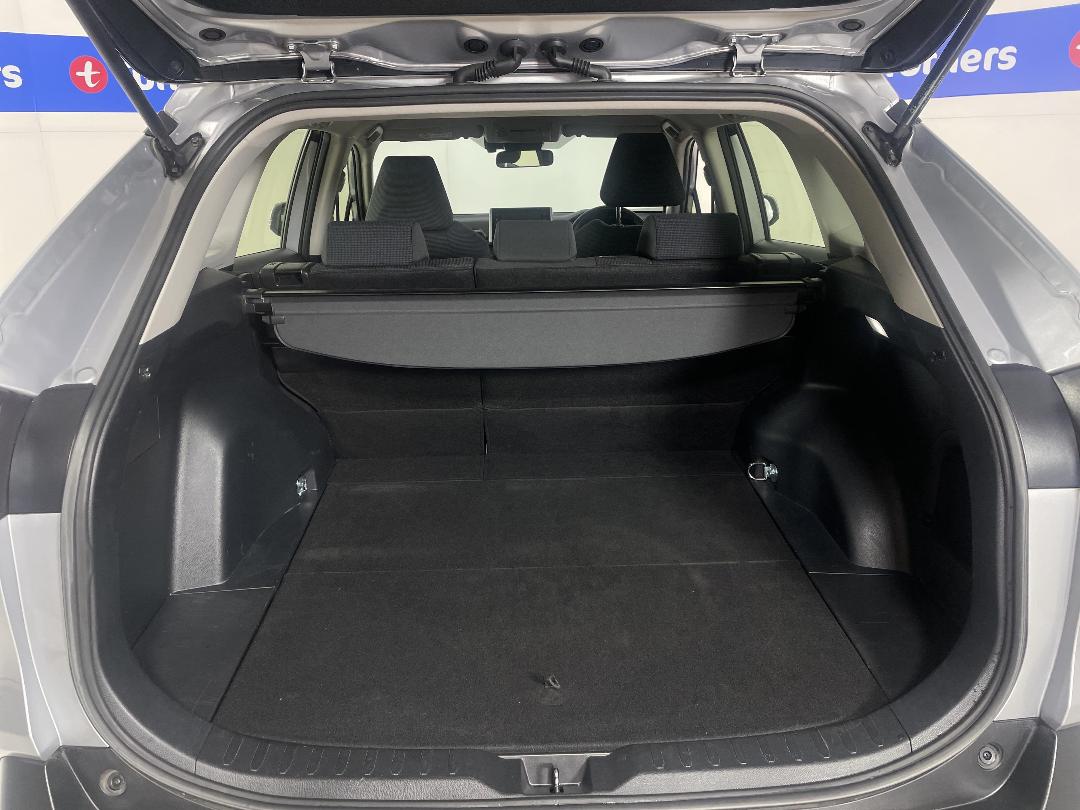 Photo '14' of Toyota Rav4