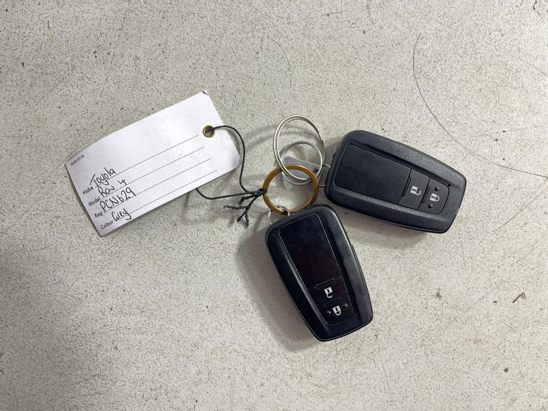 Photo '22' of Toyota Rav4