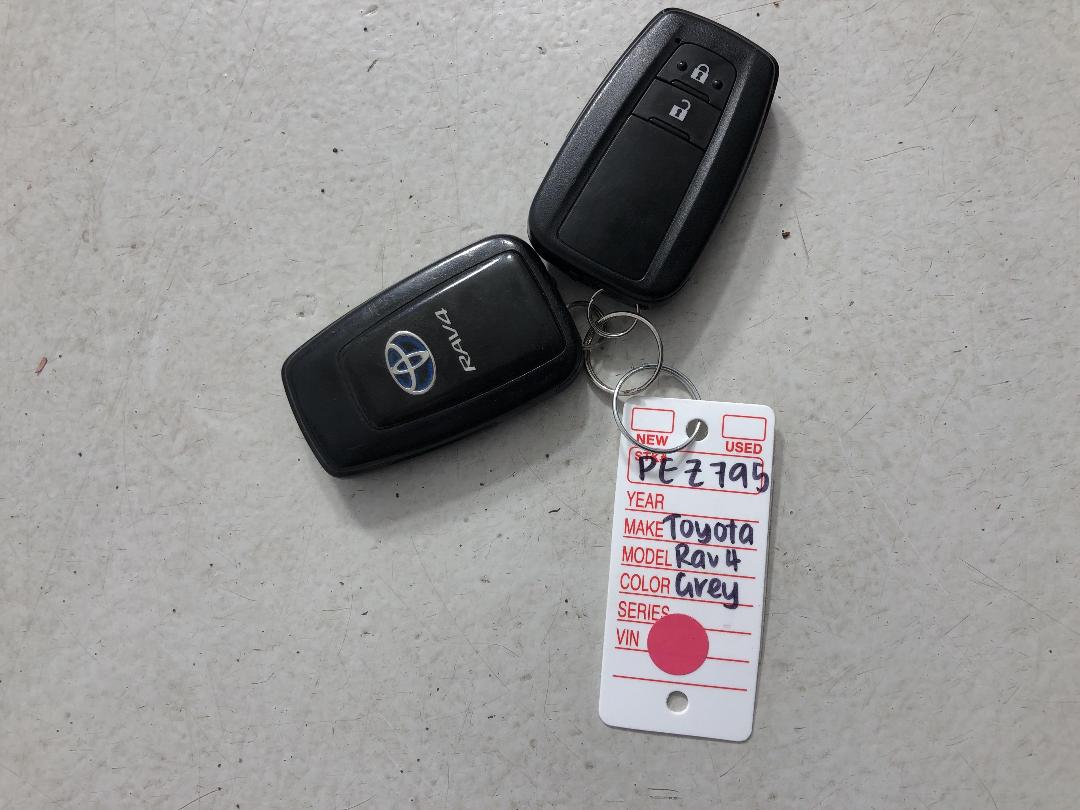 Photo '22' of Toyota Rav4