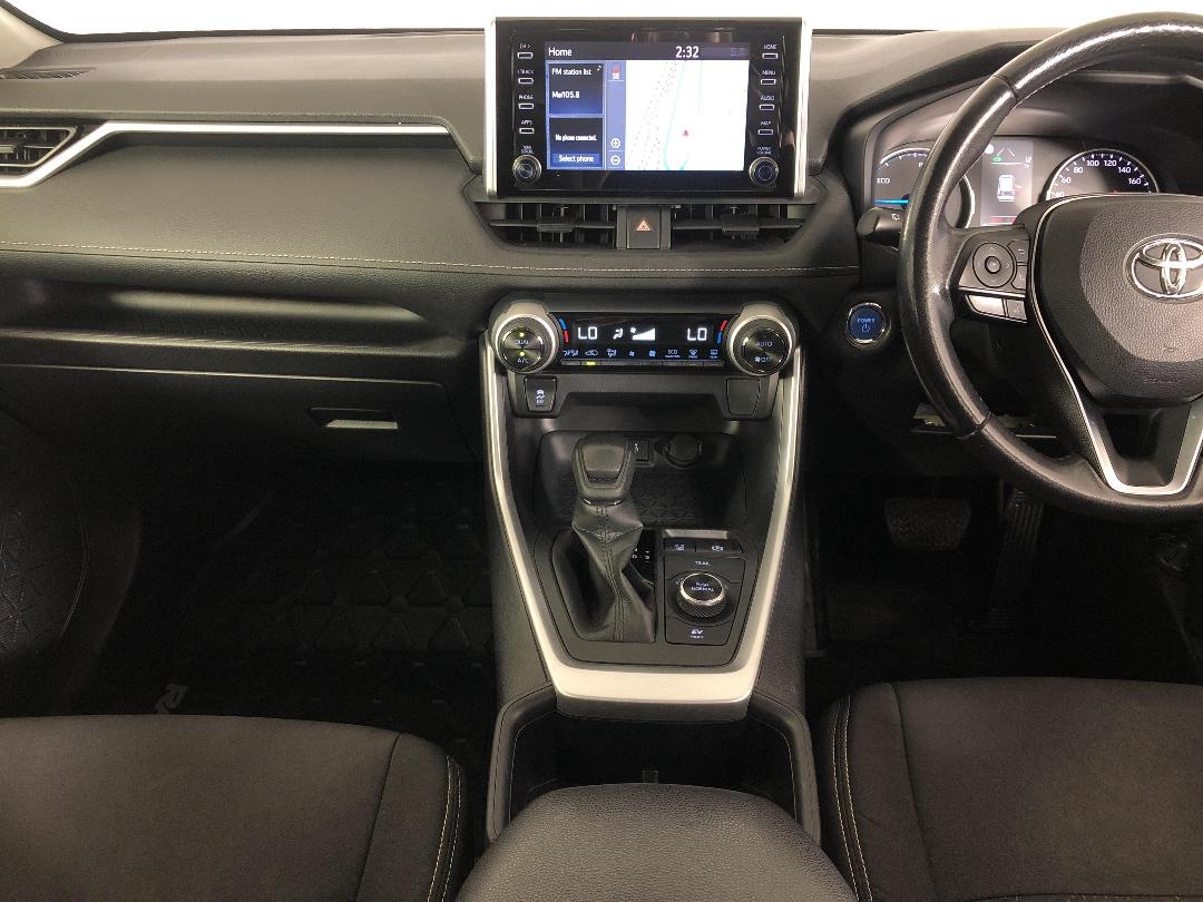 Photo '17' of Toyota Rav4