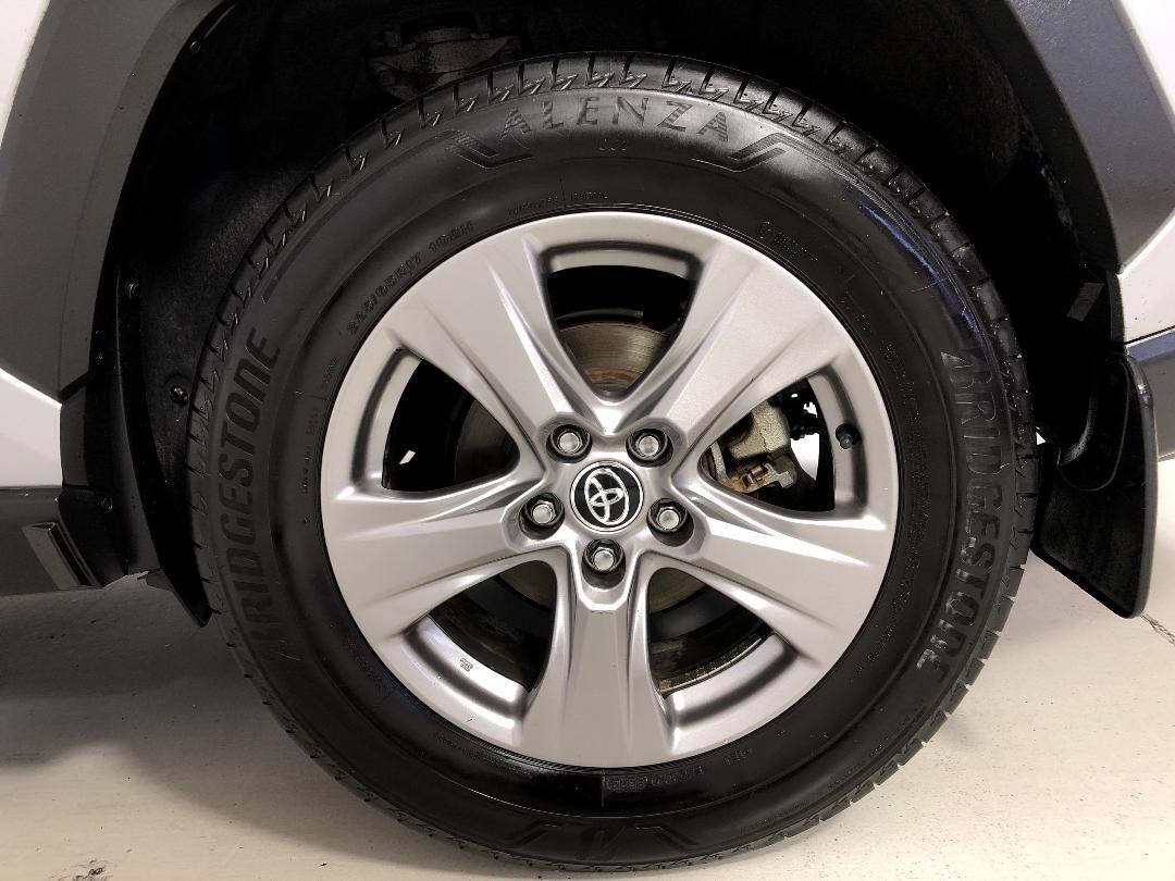 Photo '11' of Toyota Rav4 Photo '11' of Toyota Rav4