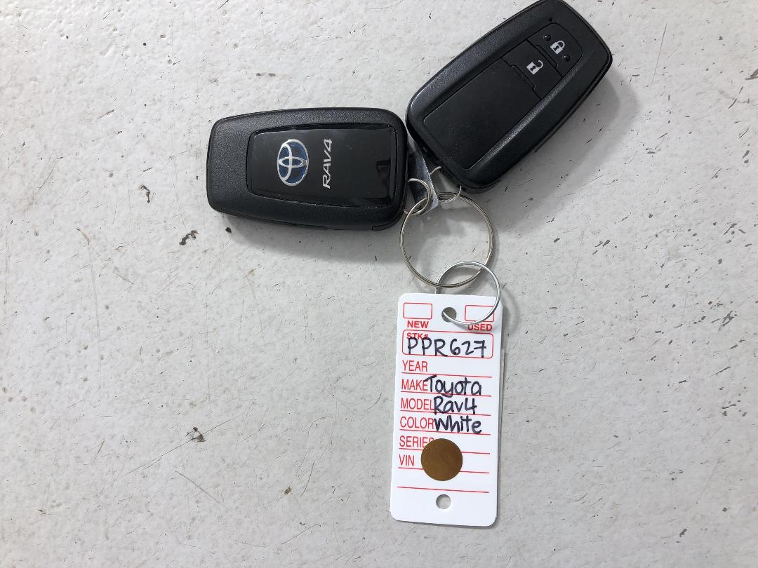 Photo '22' of Toyota Rav4