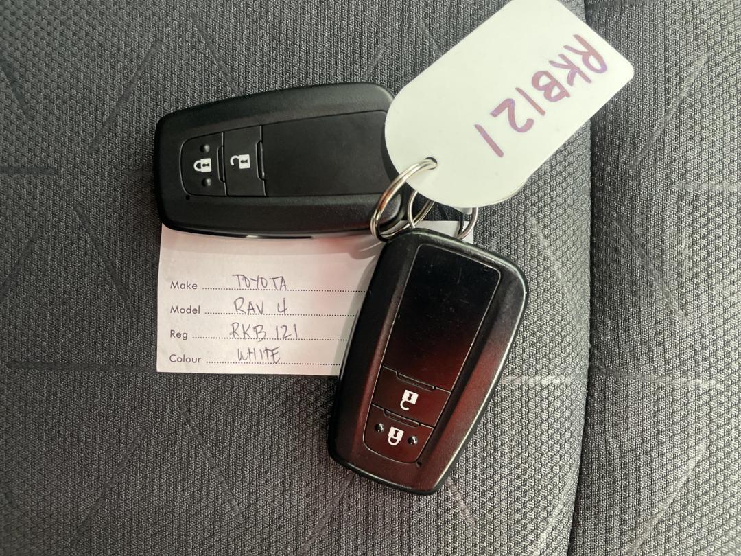 Photo '22' of Toyota Rav4