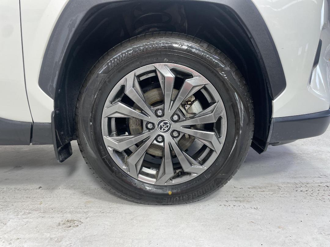 Photo '9' of Toyota Rav4