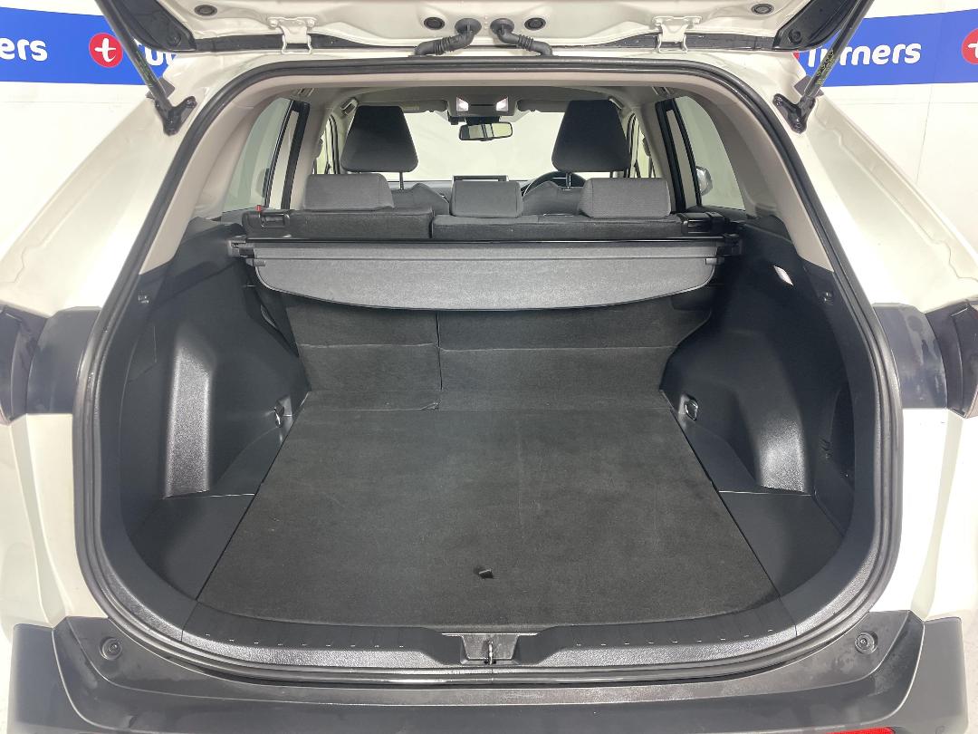 Photo '14' of Toyota Rav4