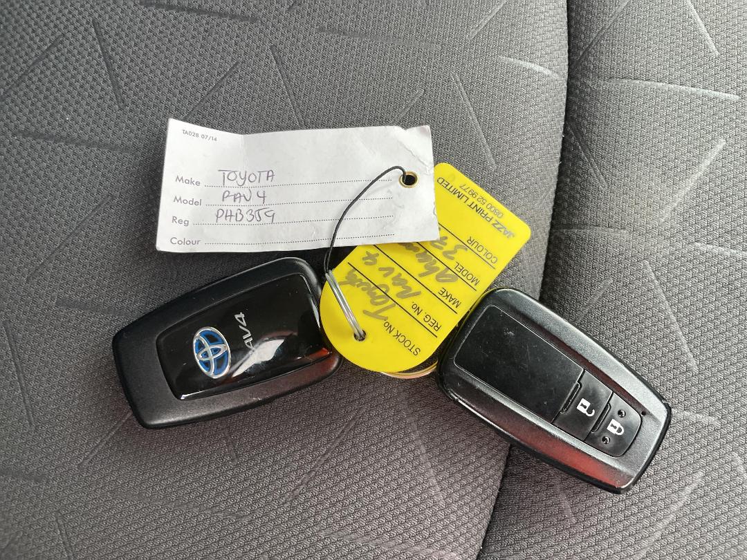 Photo '22' of Toyota Rav4