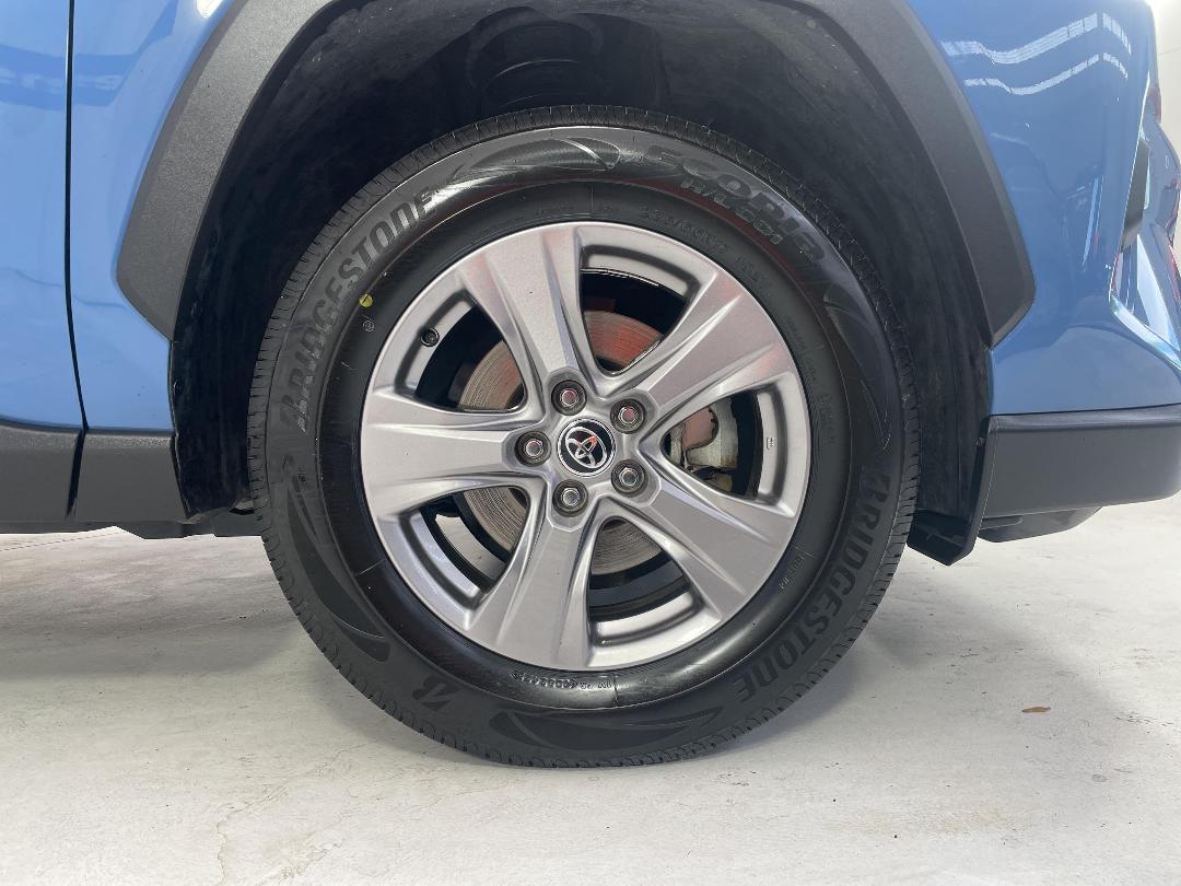 Photo '9' of Toyota Rav4