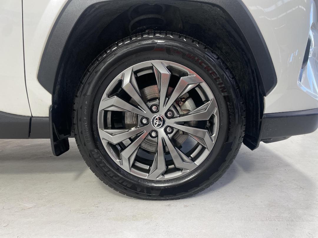 Photo '9' of Toyota Rav4