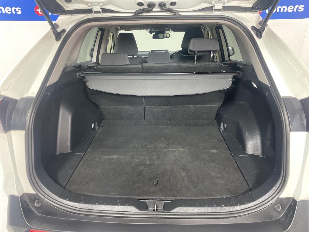 Photo '14' of Toyota Rav4