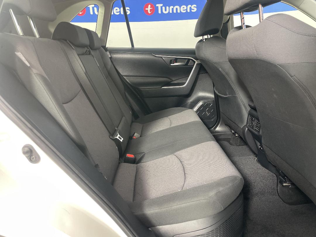 Photo '20' of Toyota Rav4