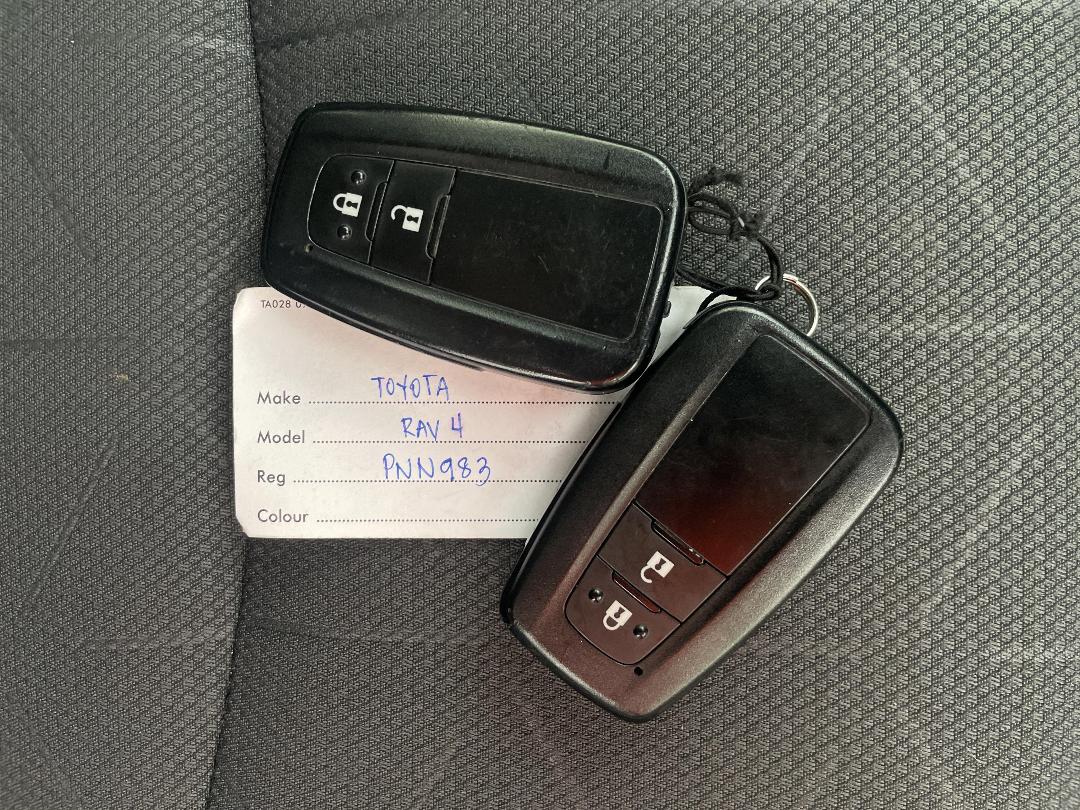 Photo '22' of Toyota Rav4