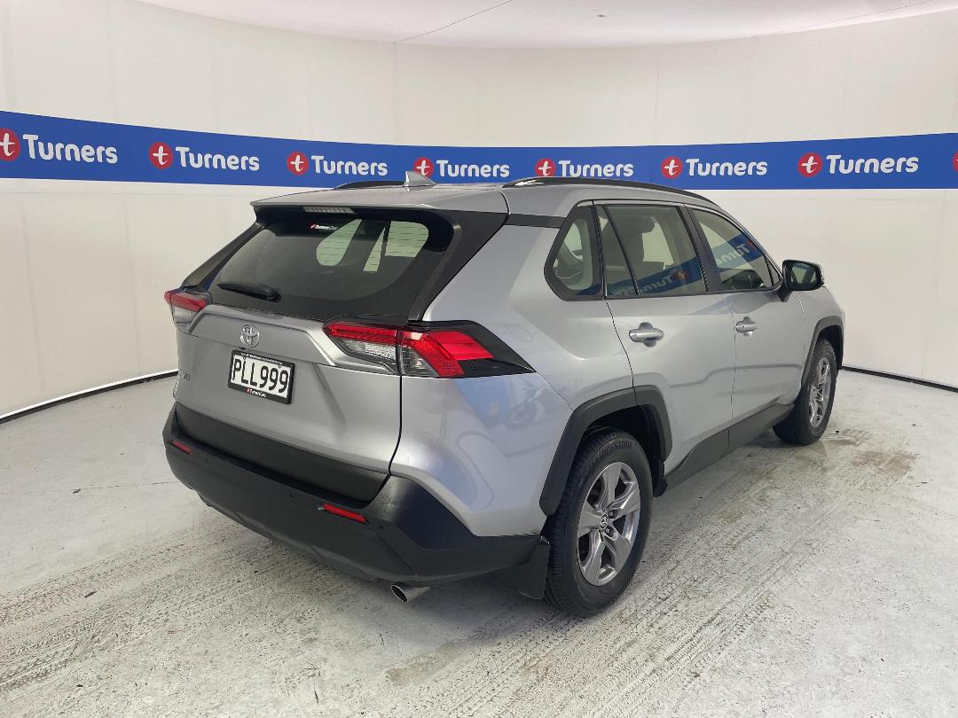 Photo '7' of Toyota Rav4