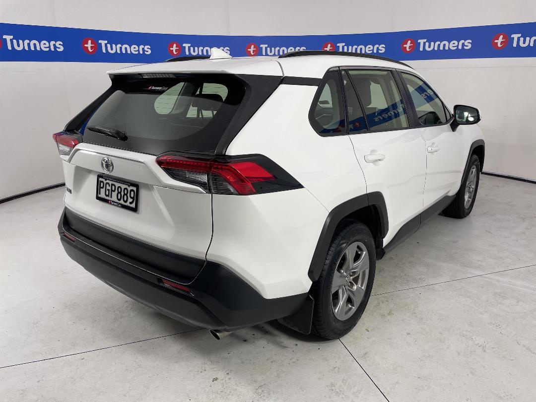 Photo '7' of Toyota Rav4