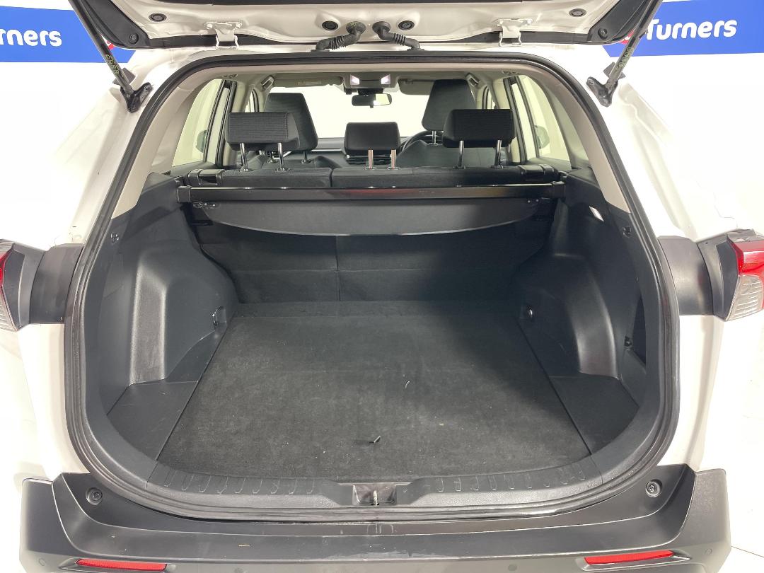 Photo '14' of Toyota Rav4