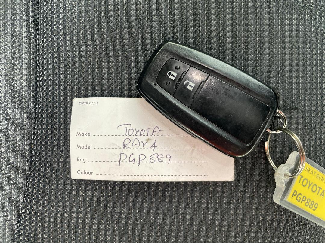 Photo '22' of Toyota Rav4