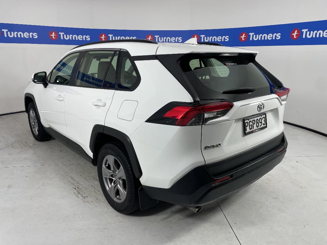 Photo '5' of Toyota Rav4