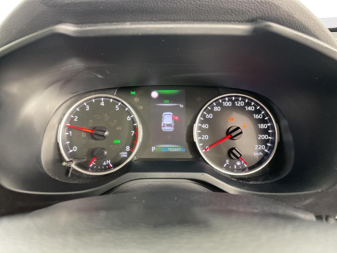 Photo '21' of Toyota Rav4