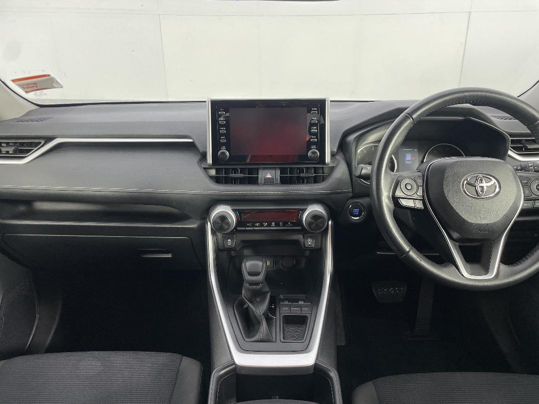 Photo '17' of Toyota Rav4