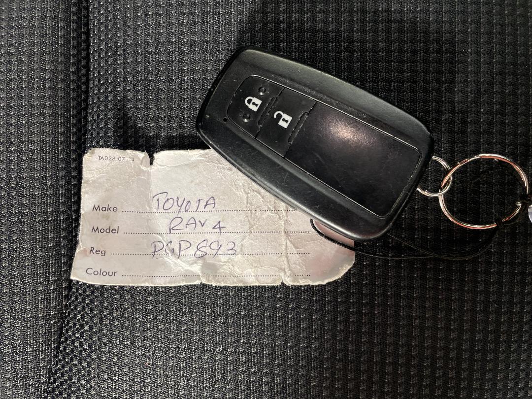 Photo '22' of Toyota Rav4