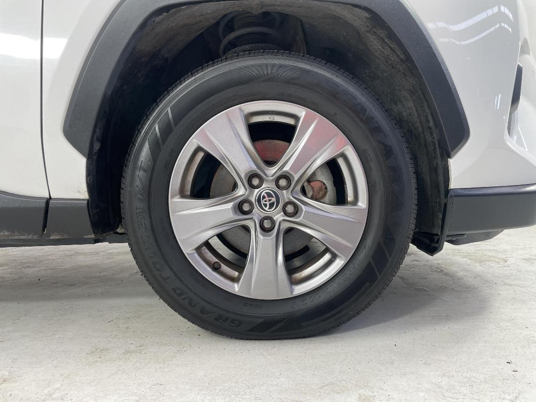 Photo '9' of Toyota Rav4