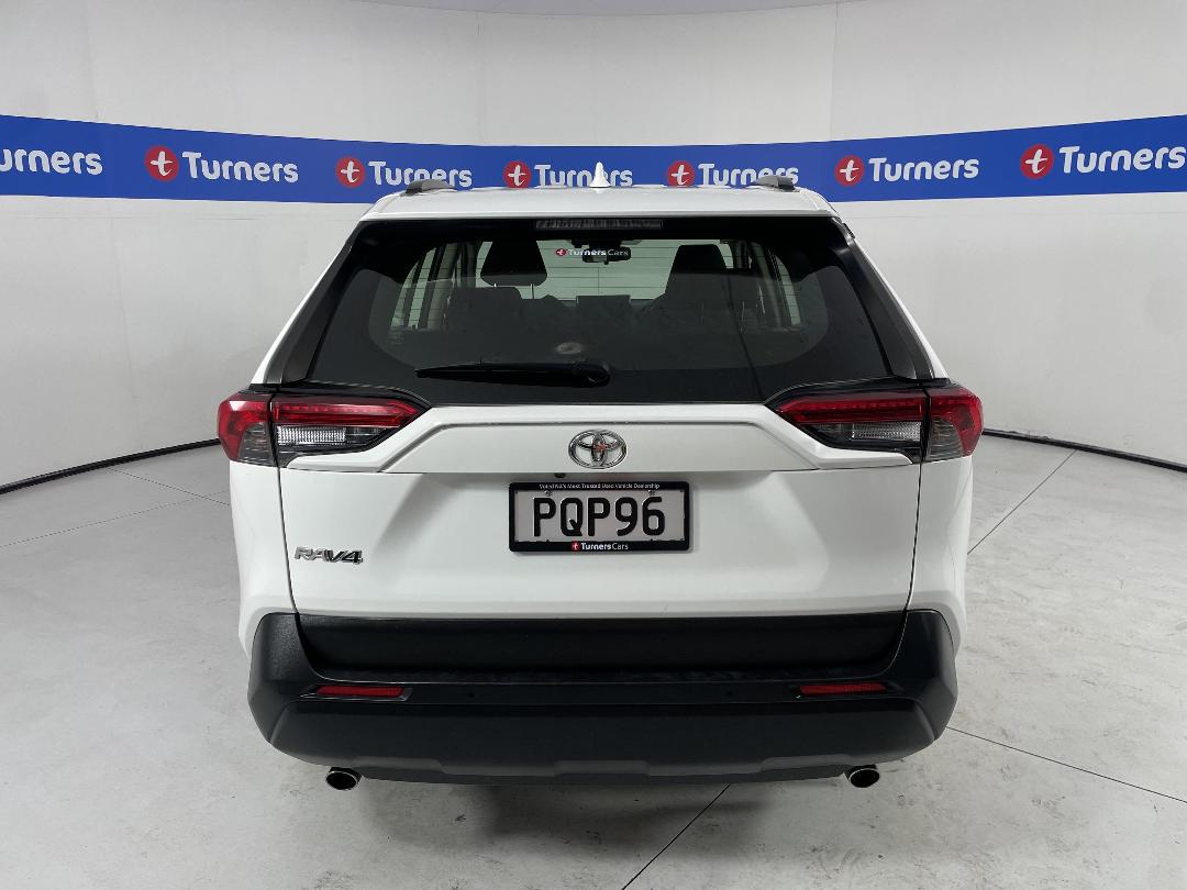 Photo '6' of Toyota Rav4