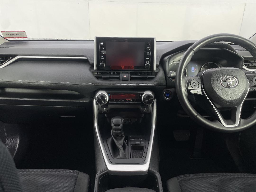 Photo '17' of Toyota Rav4