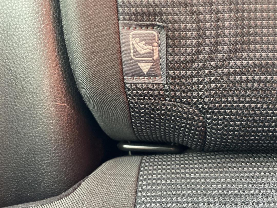 Photo '23' of Toyota Rav4