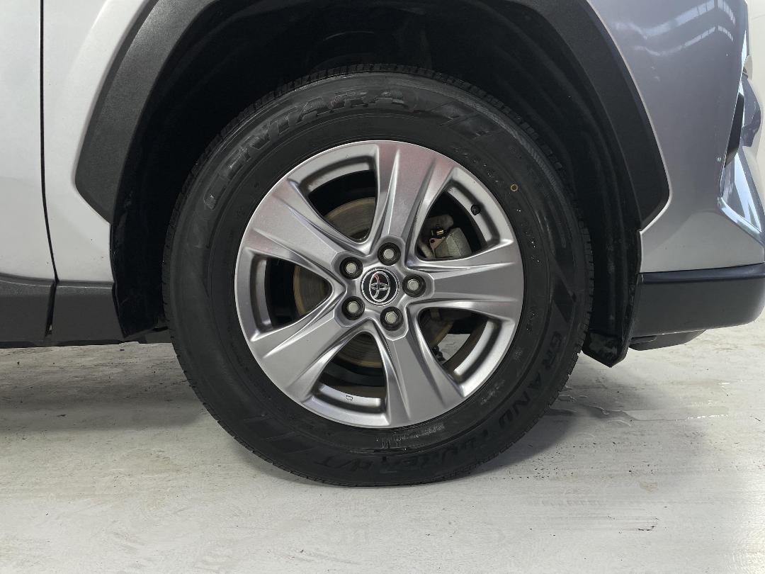 Photo '9' of Toyota Rav4