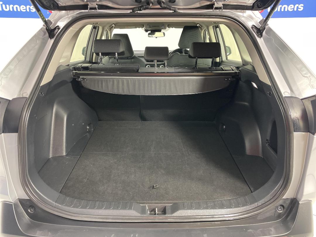 Photo '14' of Toyota Rav4