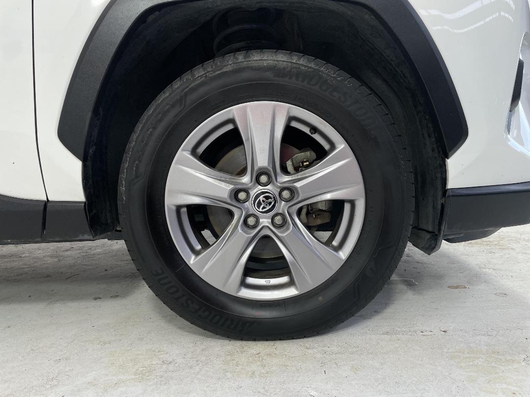 Photo '9' of Toyota Rav4