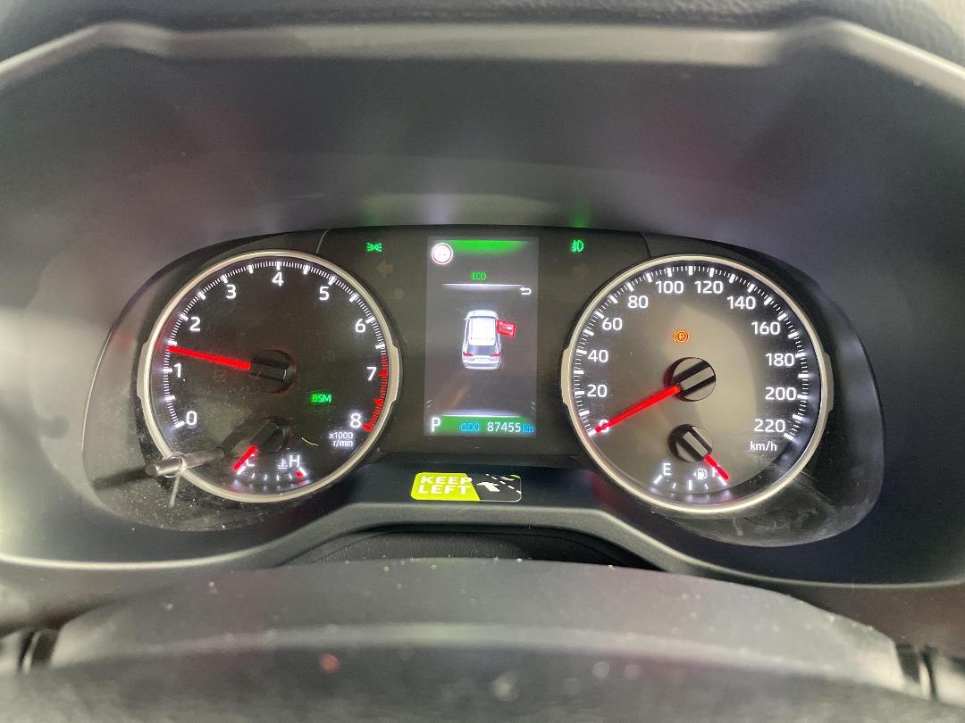 Photo '21' of Toyota Rav4