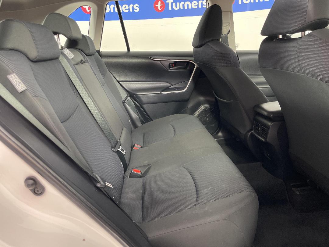 Photo '20' of Toyota Rav4