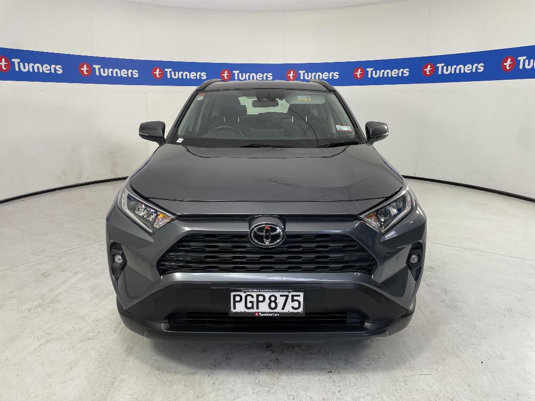 Photo '2' of Toyota Rav4