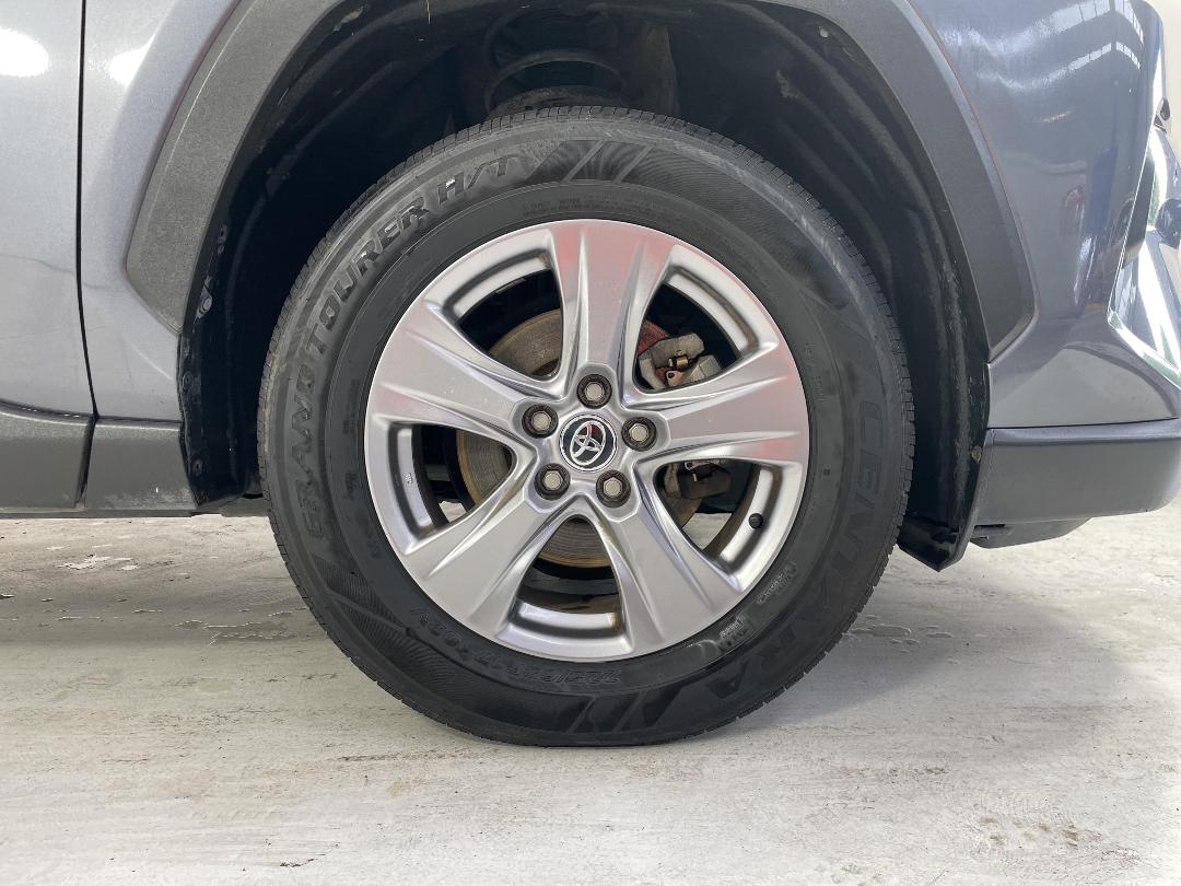 Photo '9' of Toyota Rav4