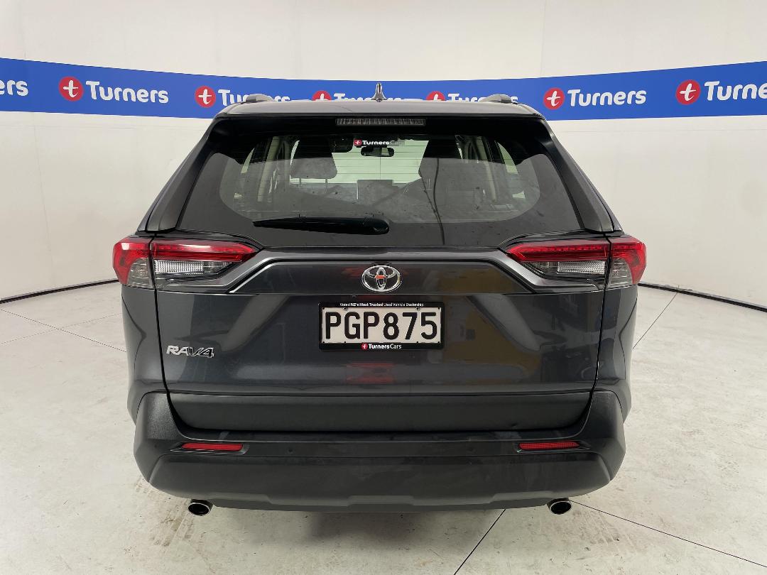 Photo '6' of Toyota Rav4