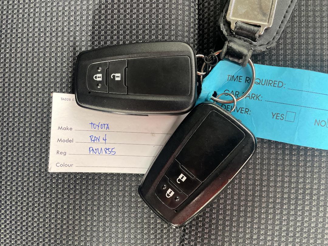 Photo '22' of Toyota Rav4 Photo '22' of Toyota Rav4