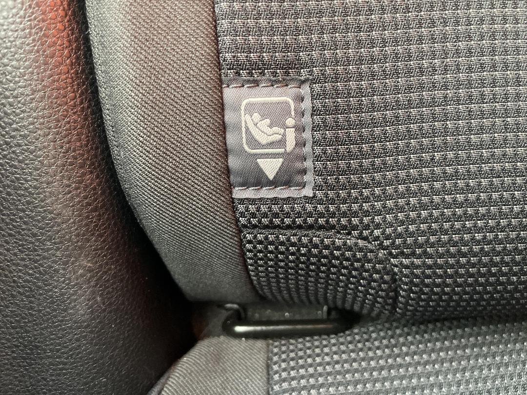 Photo '23' of Toyota Rav4 Photo '23' of Toyota Rav4