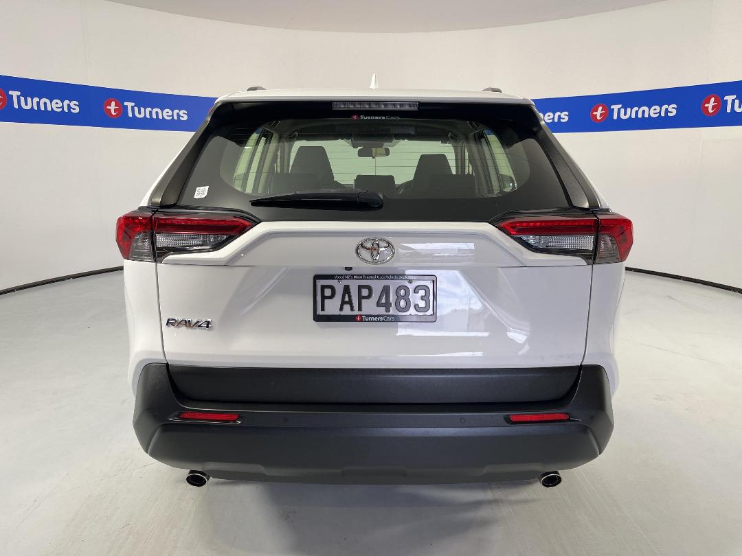 Photo '6' of Toyota Rav4