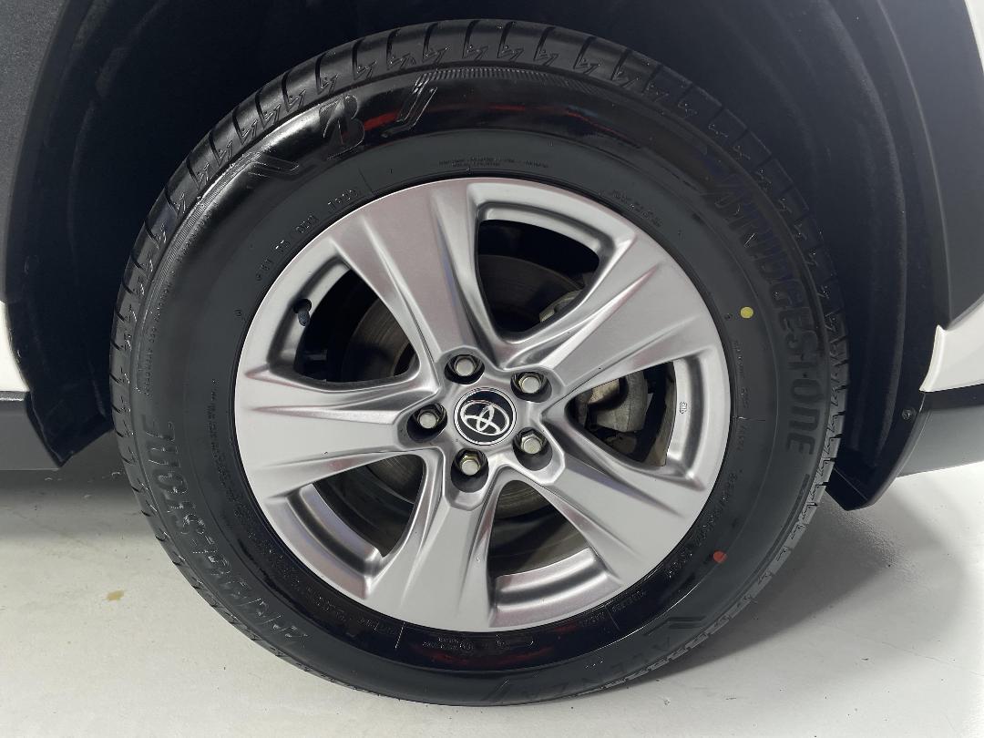 Photo '9' of Toyota Rav4