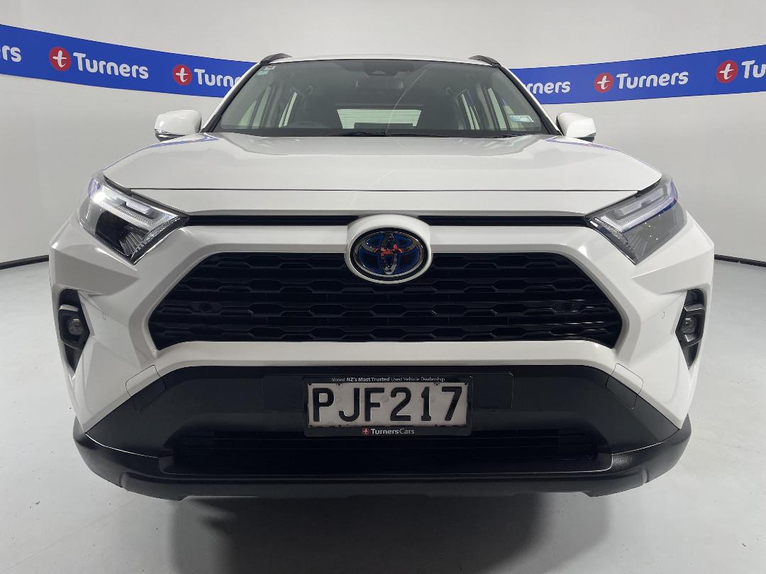 Photo '2' of Toyota Rav4