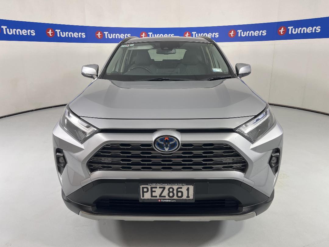 Photo '2' of Toyota Rav4