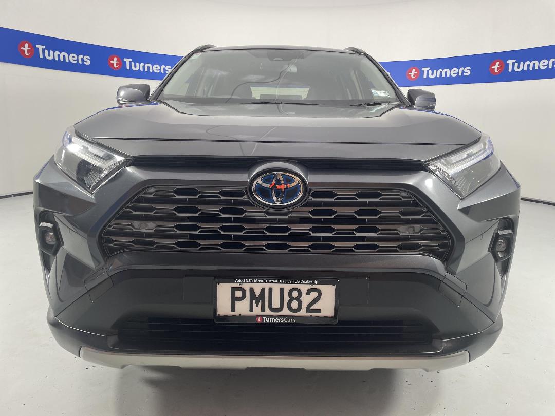 Photo '2' of Toyota Rav4